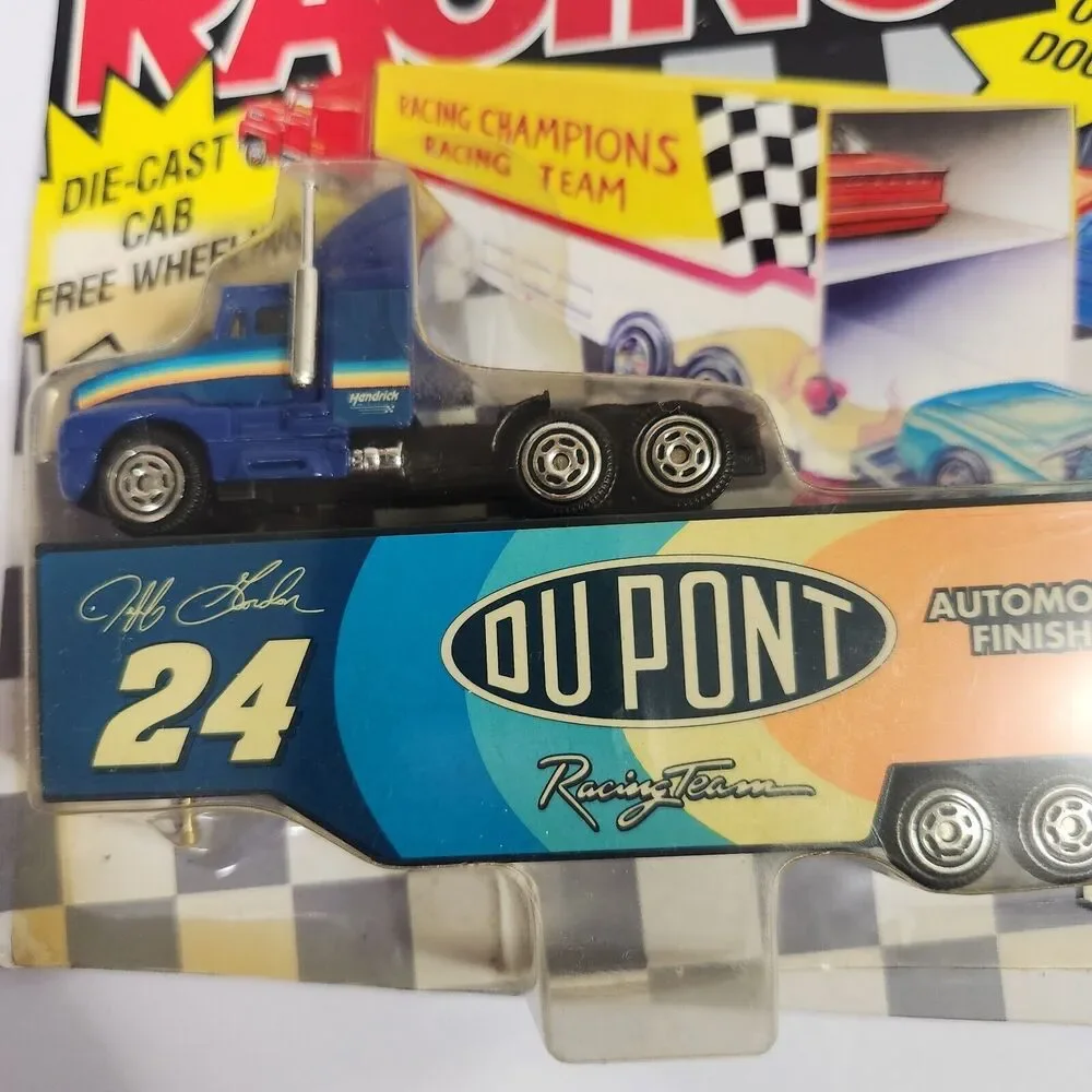 1992 Racing Champions Transporter With Mini Car NASCAR #24 Jeff Gordon Du Pont